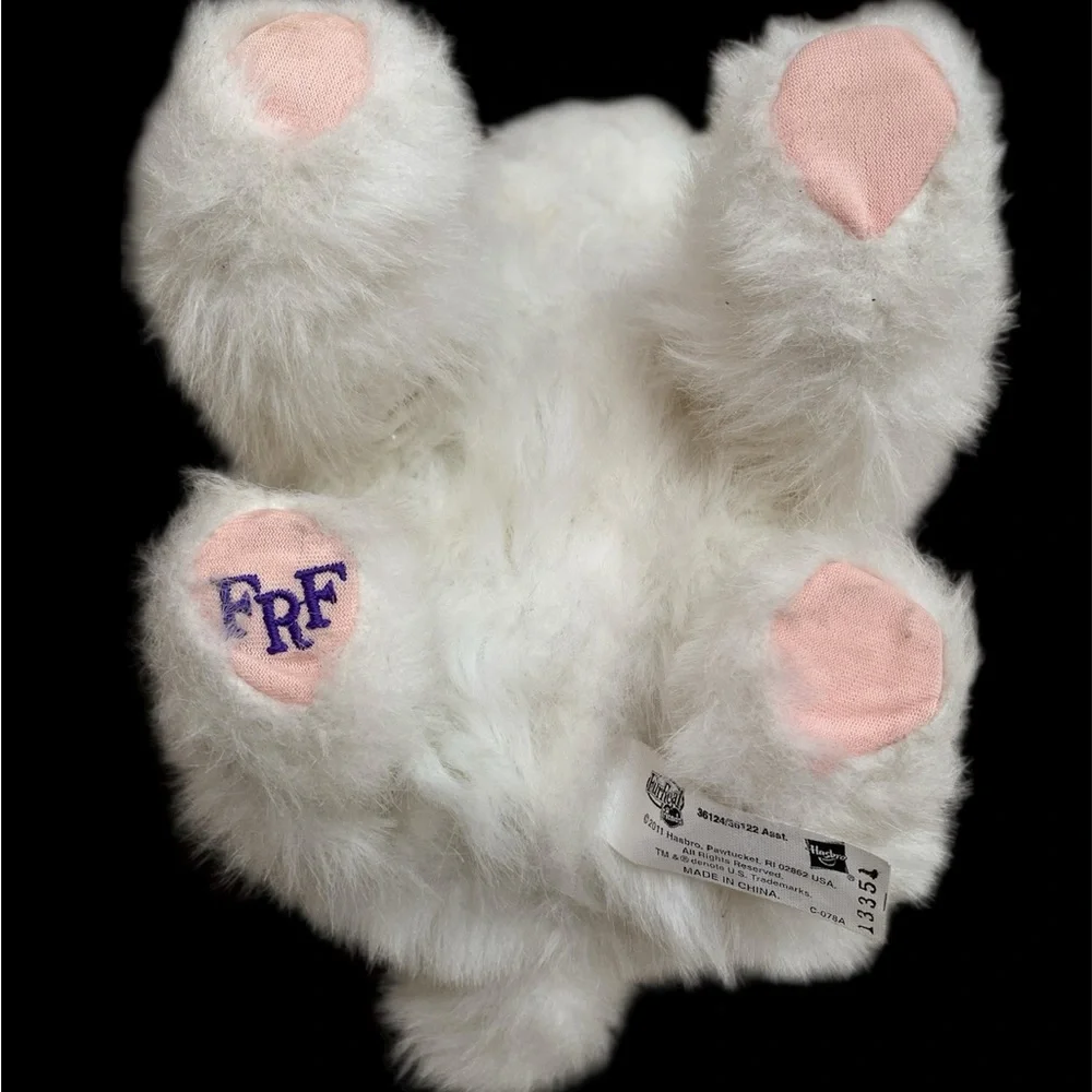 FurReal Friends 2011 Hop n’ Cuddle Interactive White Bunny Rabbit Moves WORKS